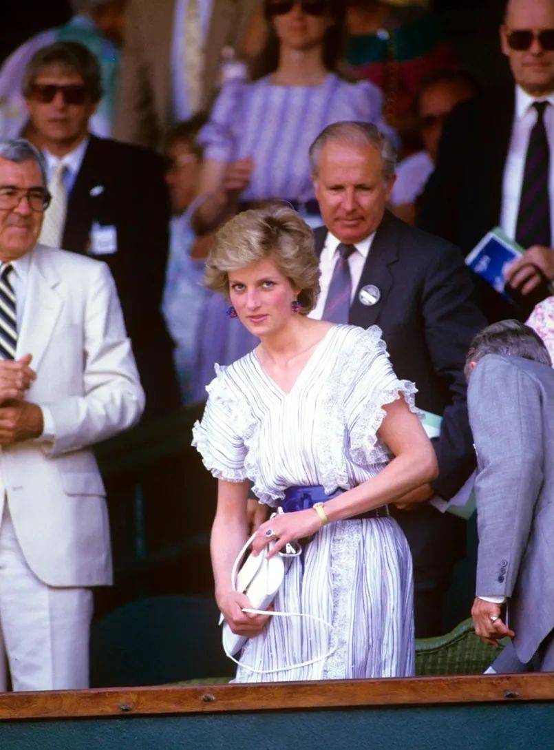 沃尔沃青少 沃尔沃青少